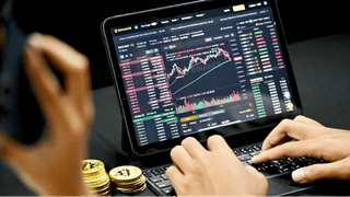 Painel de ordens em tempo real da plataforma Rendovança Prime com execução de negociações de baixa latência